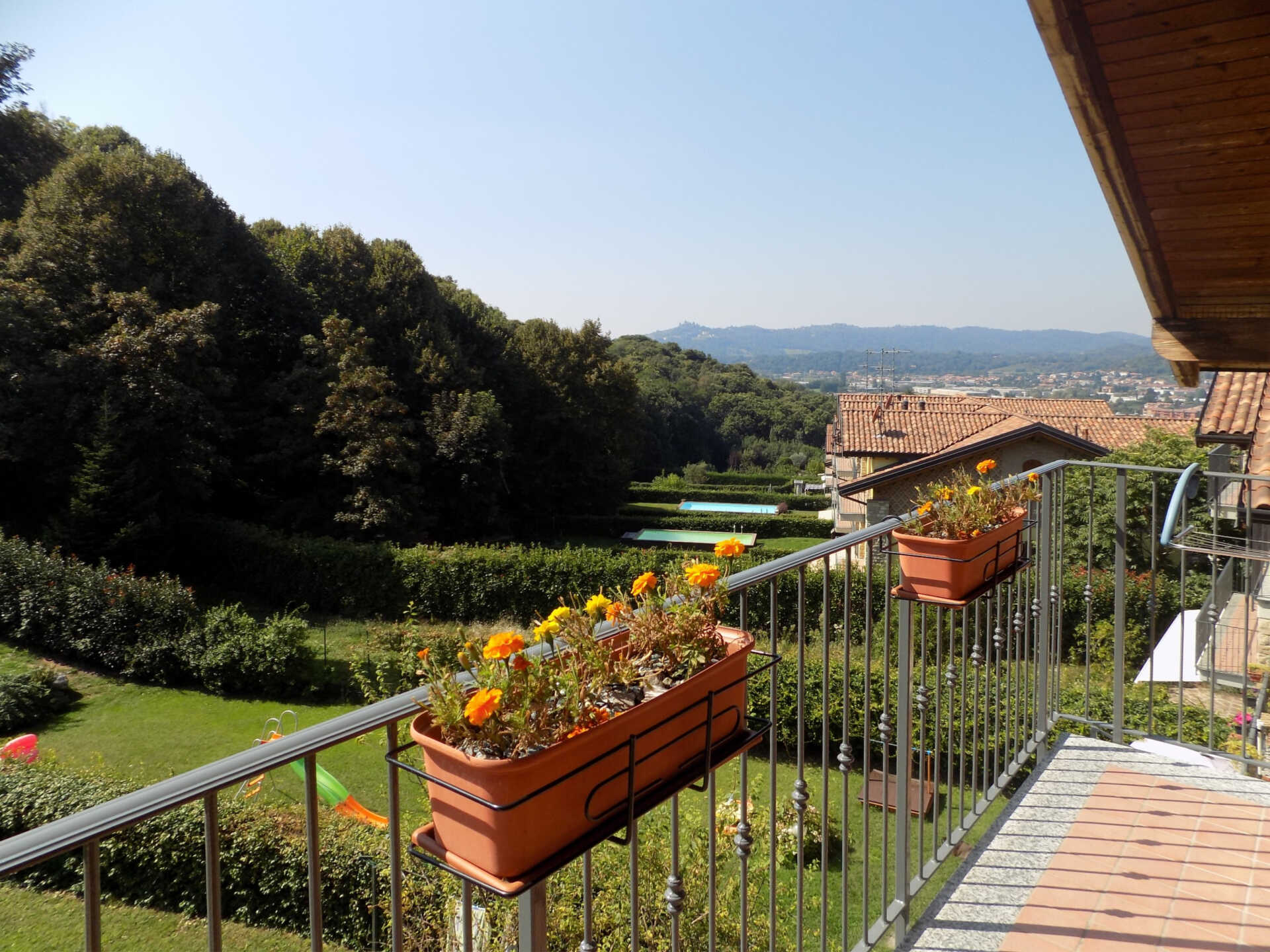 Appartamento-ultimo-piano-in-vendita-a-Calco-2
