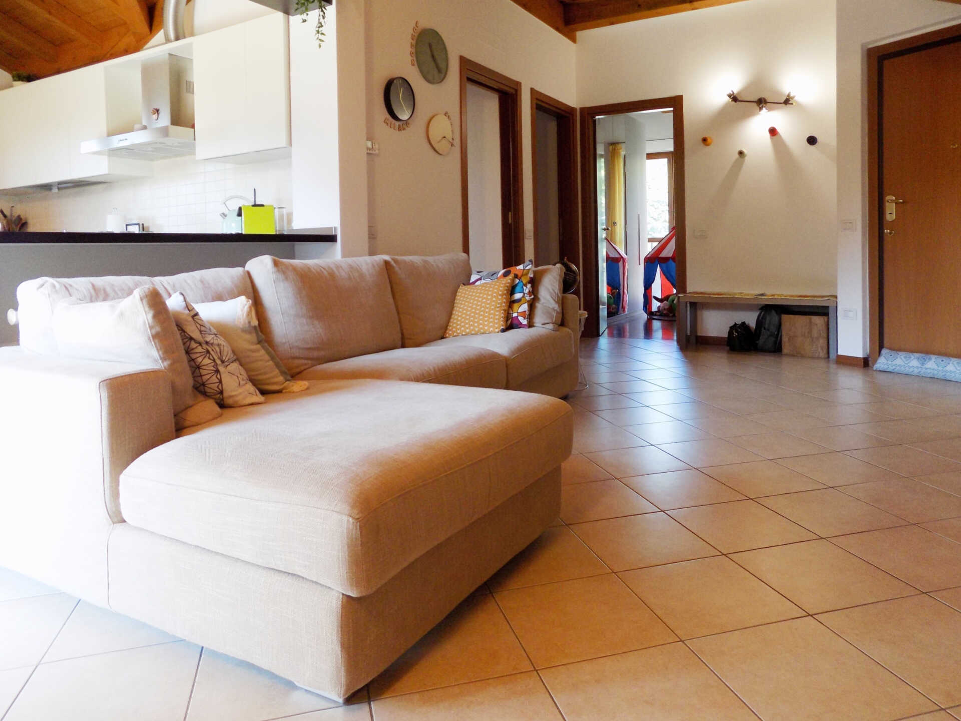 Appartamento-ultimo-piano-in-vendita-a-Calco-4