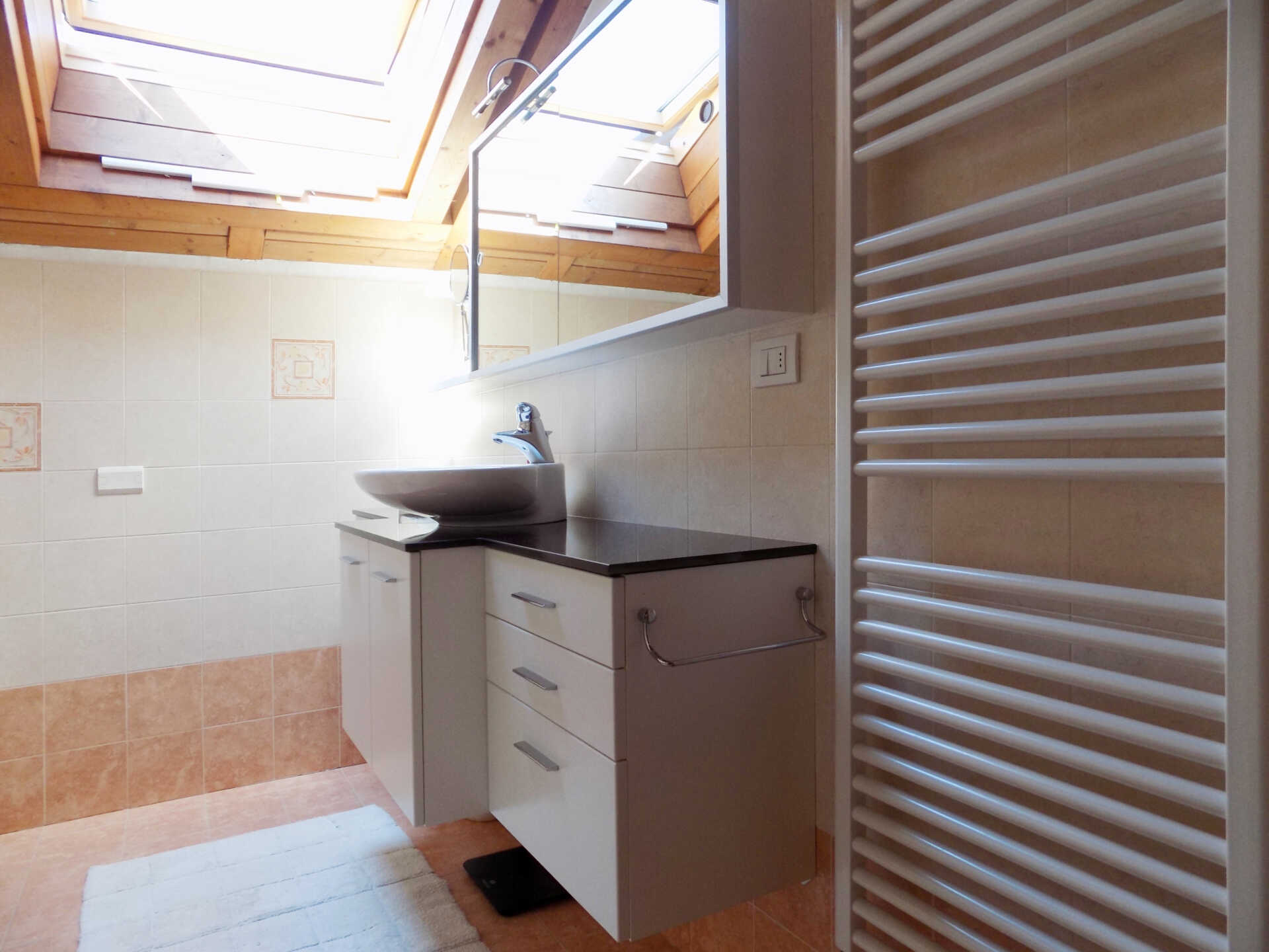 Appartamento-ultimo-piano-in-vendita-a-Calco-9