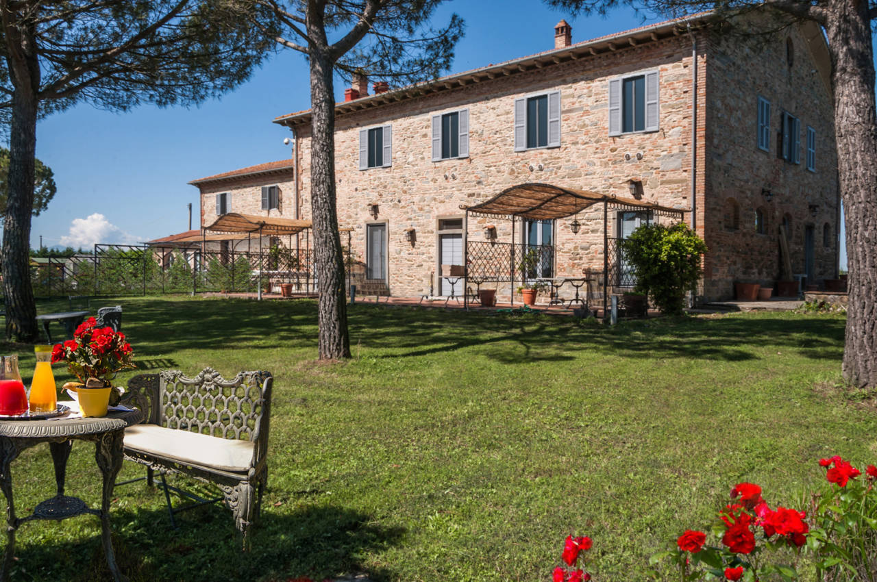 Casale-in-Toscana-Val-di-Chiana-in-vendita-17