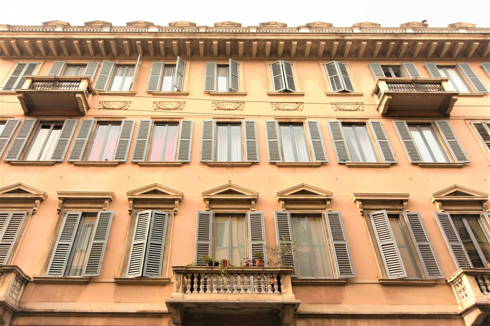 Milano-centro-appartamento-di-pregio-in-vendita-2