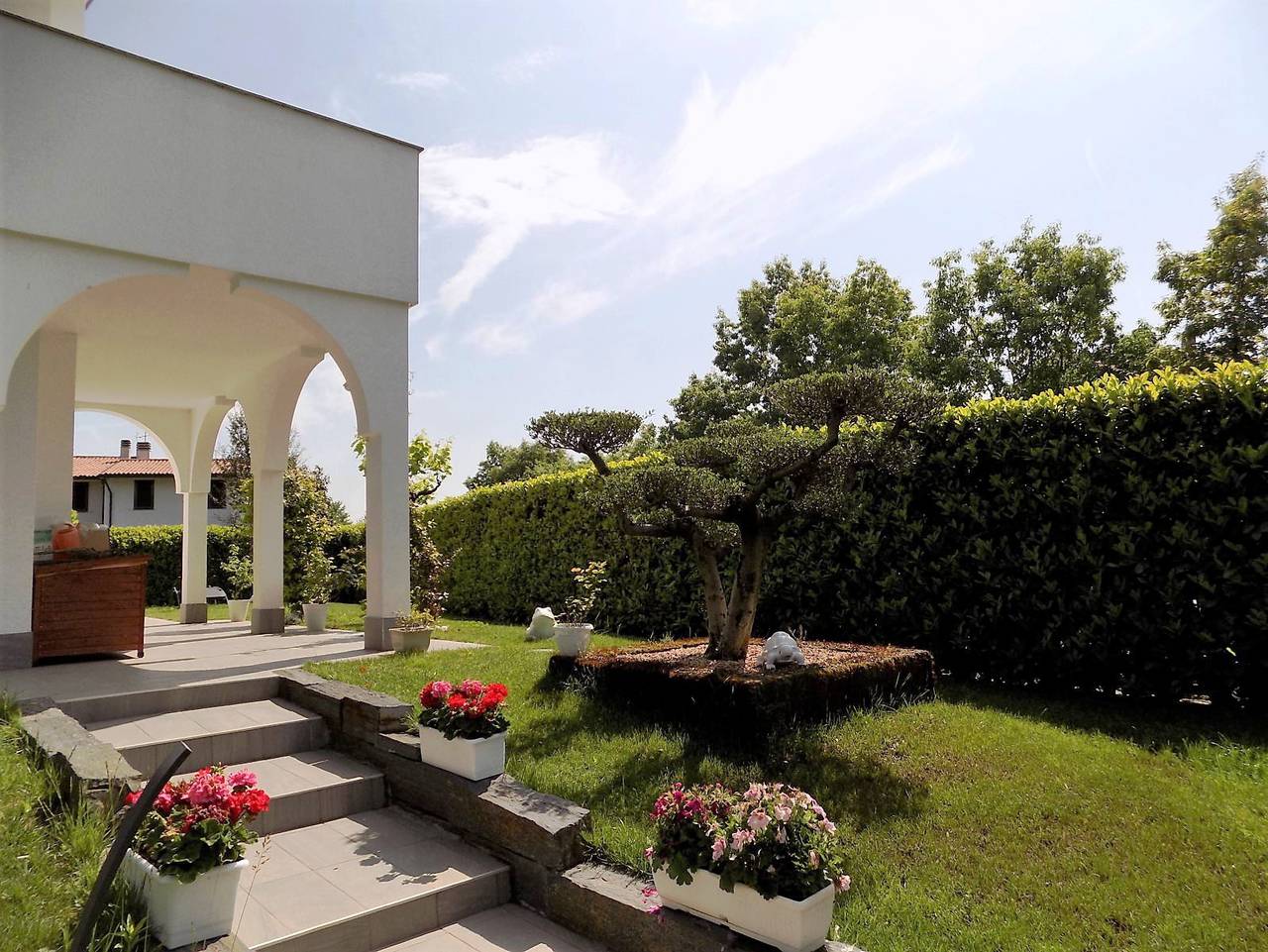 Porzione-villa-bifamigliare-ristrutturata-in-vendita-a-Carnate-4
