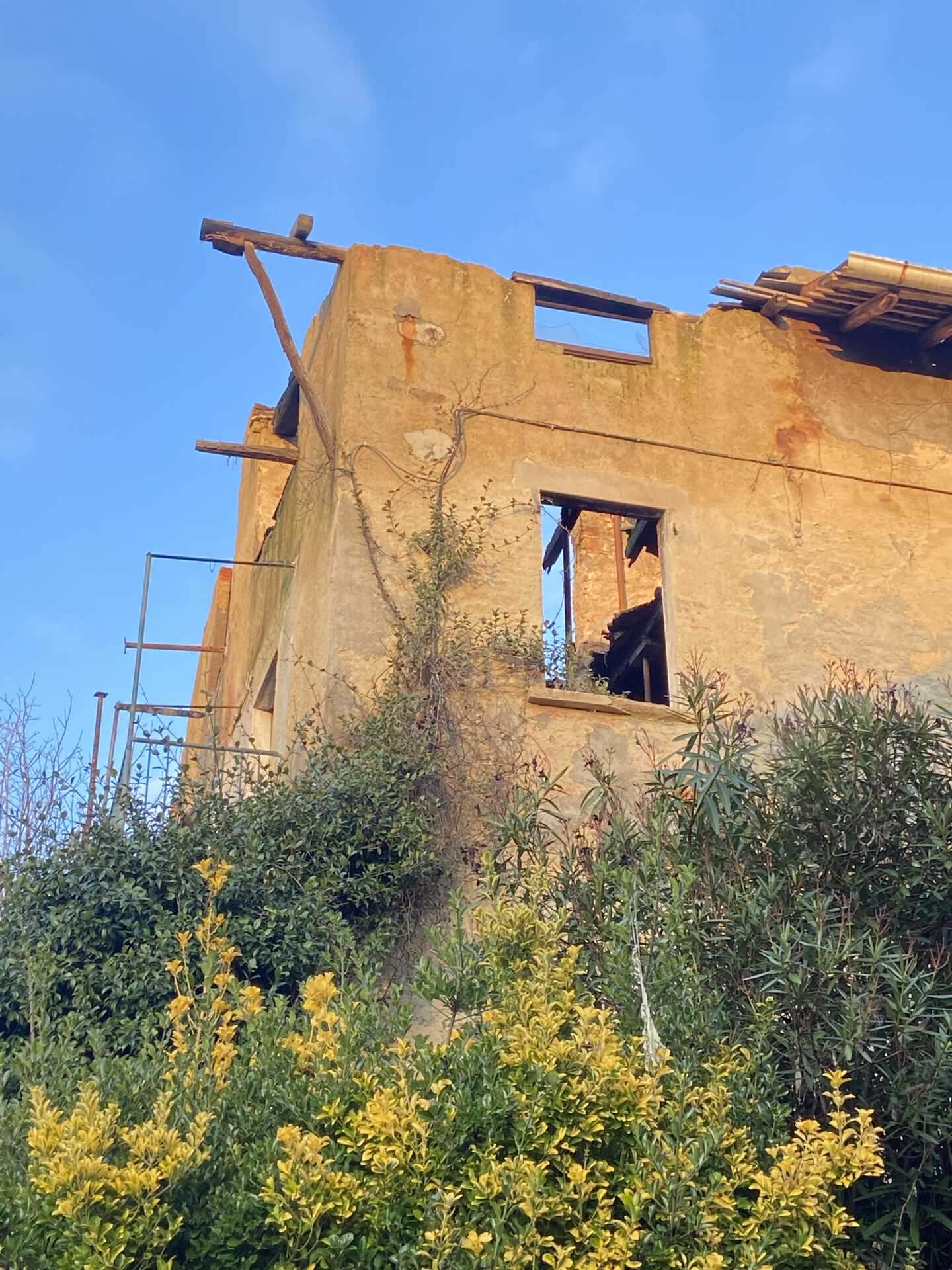 Rustici-da-ristrutturare-in-vendita-a-Missaglia-15