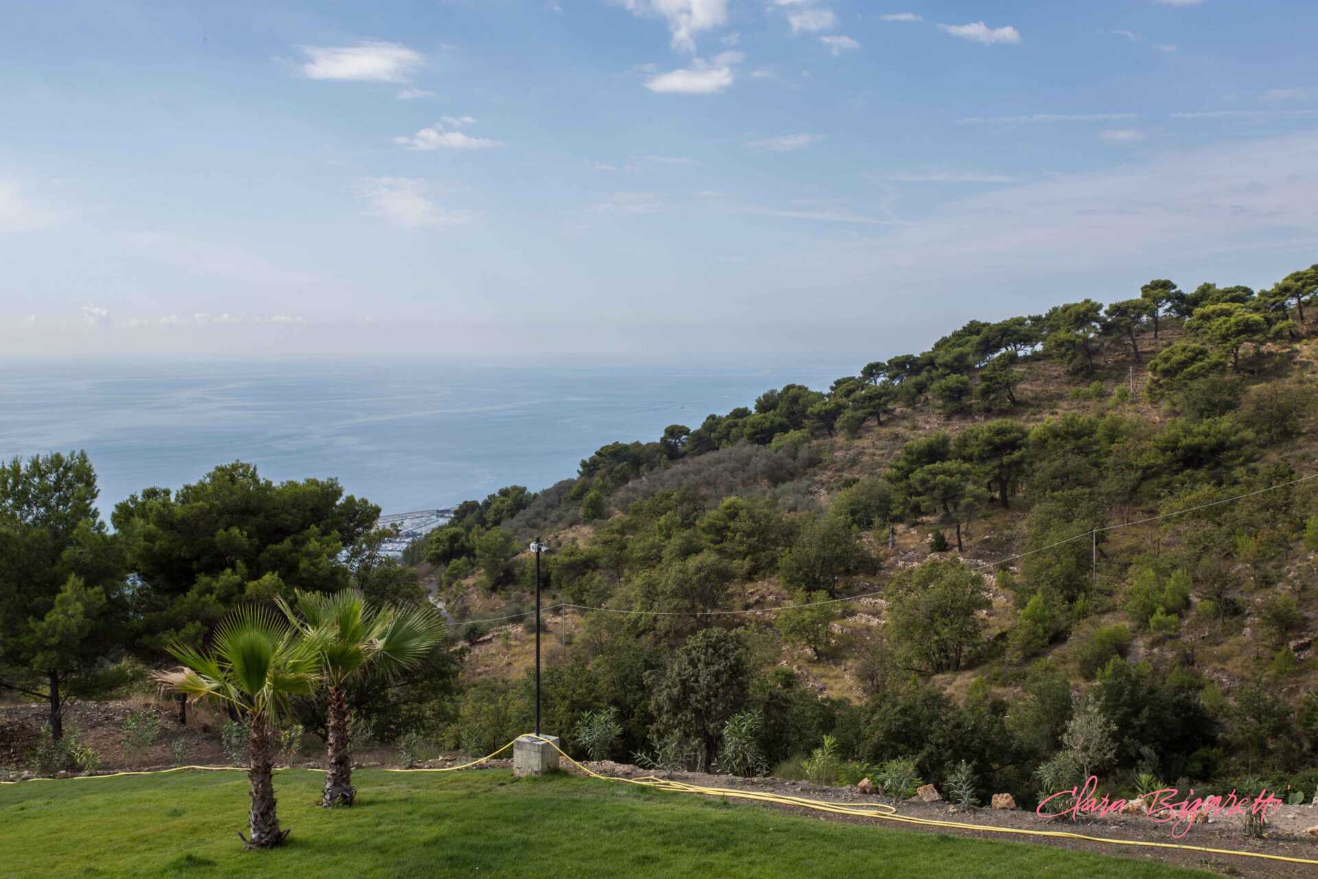Vendita-Villa-Singola-con-Piscina-Vista-Mare-in-Liguria-Casaestyle-12