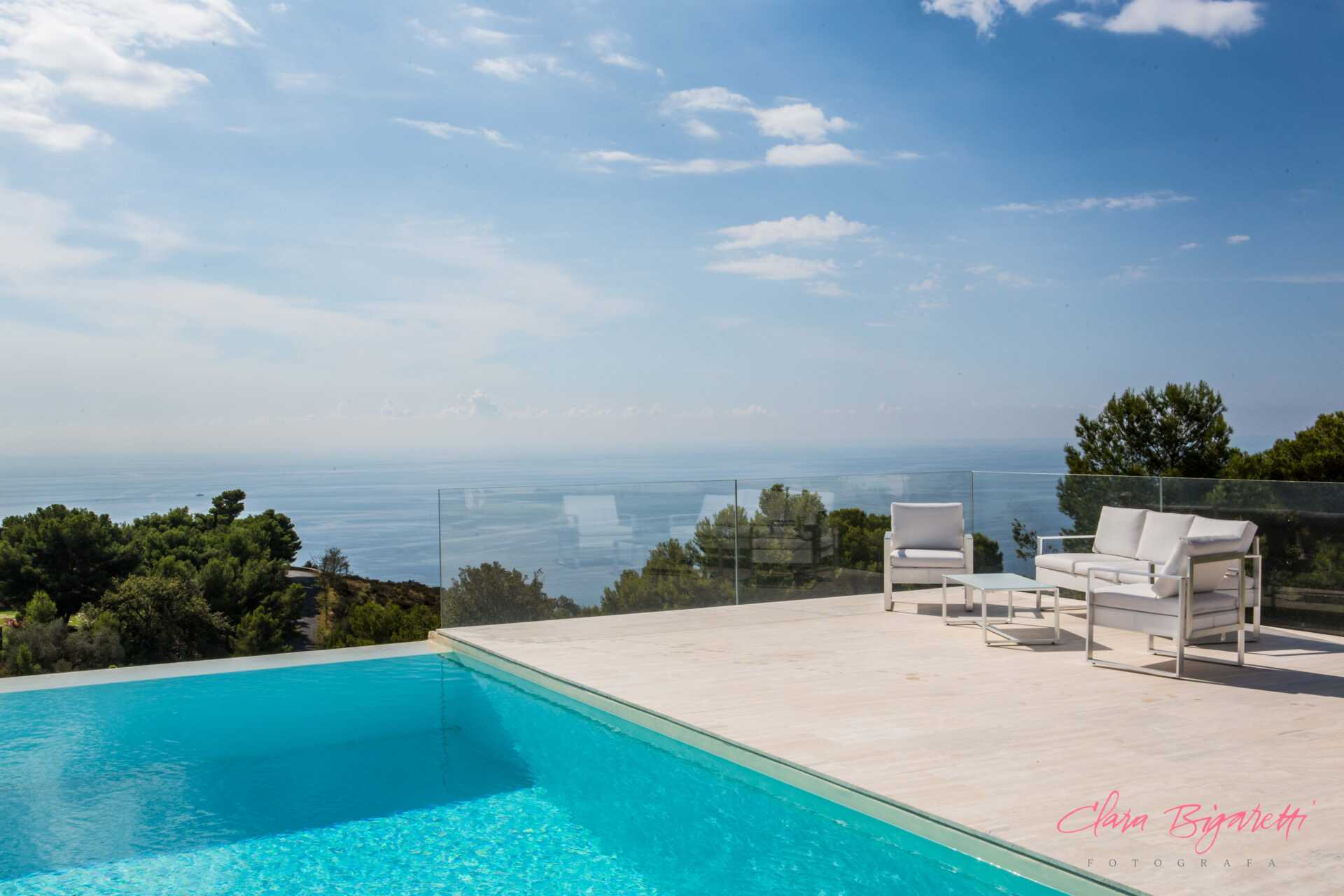 Vendita-Villa-Singola-con-Piscina-Vista-Mare-in-Liguria-Casaestyle-16