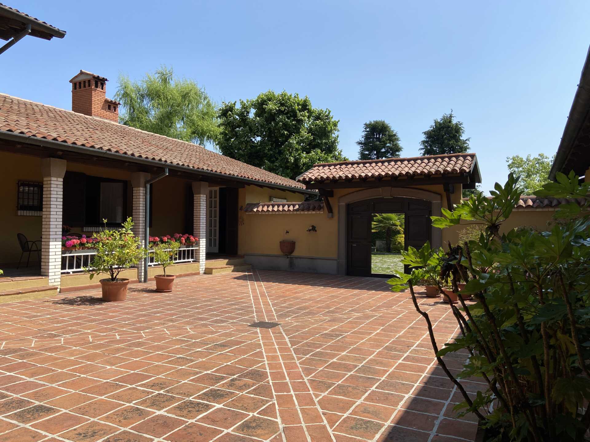 Villa-in-vendita-a-Vaprio-d-Adda-immobiliare-milano-brianza-casastyle-14