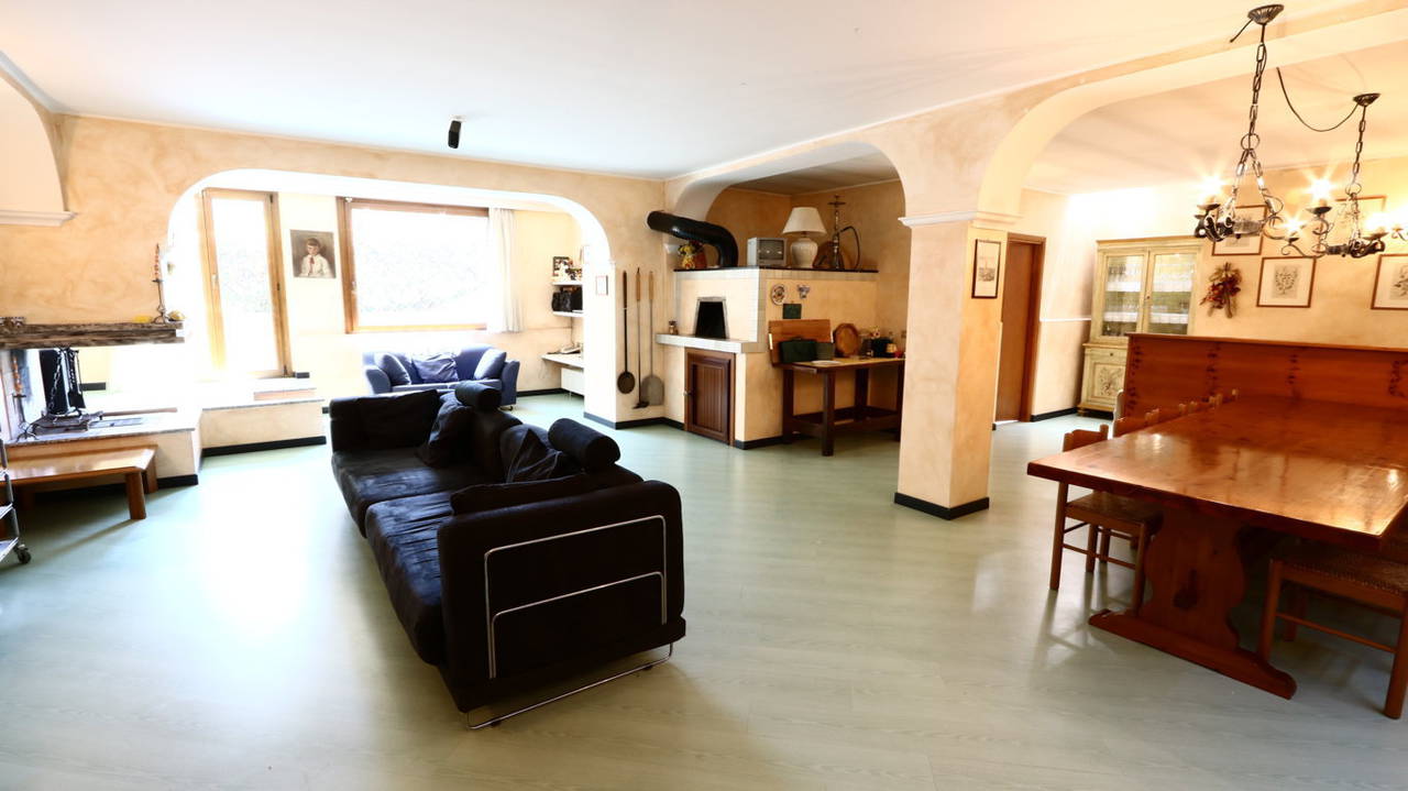 Villa-singola-signorile-in-vendita-a-Busnago-in-Brianza-28