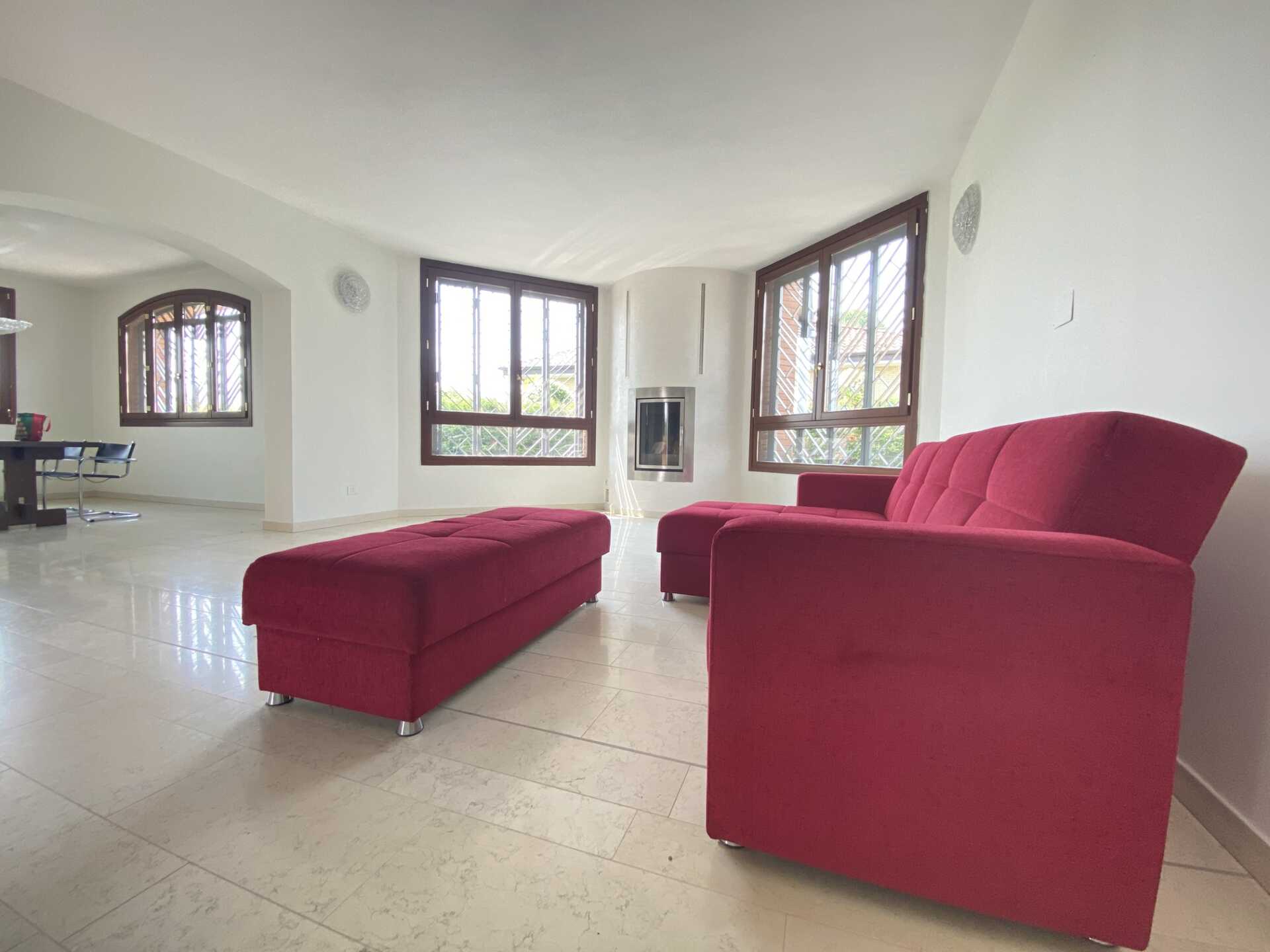 Ville-singole-con-giardino-in-vendita-a-Bernareggio-casaestyle-in-brianza-2
