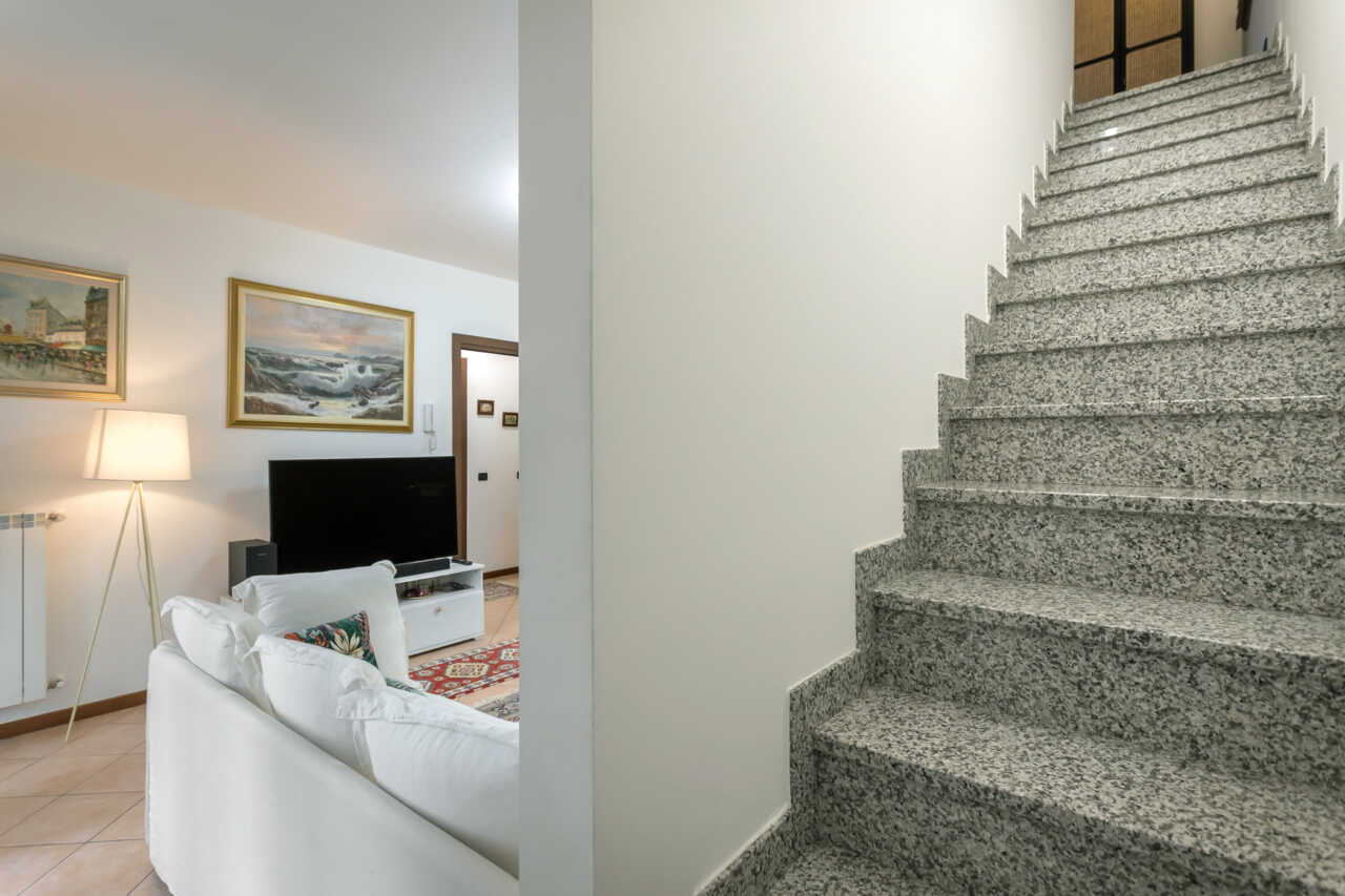 appartamento-a-busnago-in-vendita-ultimo-piano-3-locali-agenzia-casastyle-17