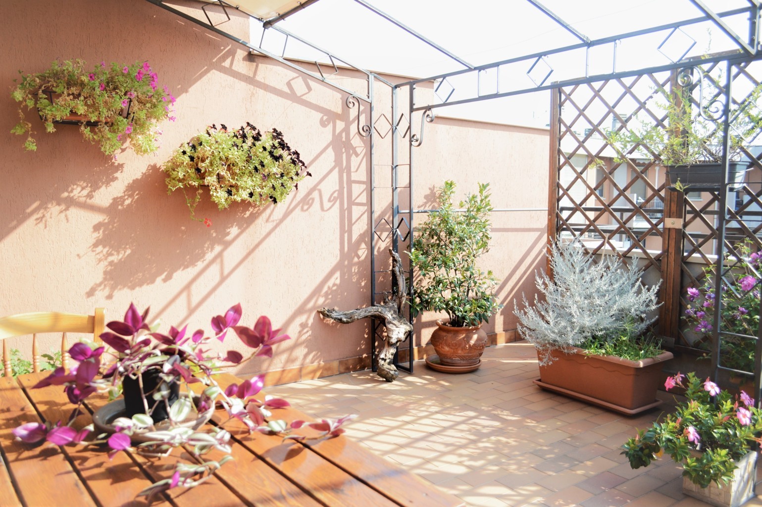 appartamento-ultimo-piano-con-terrazzo-in-vendita-a-roncello-11-FILEminimizer