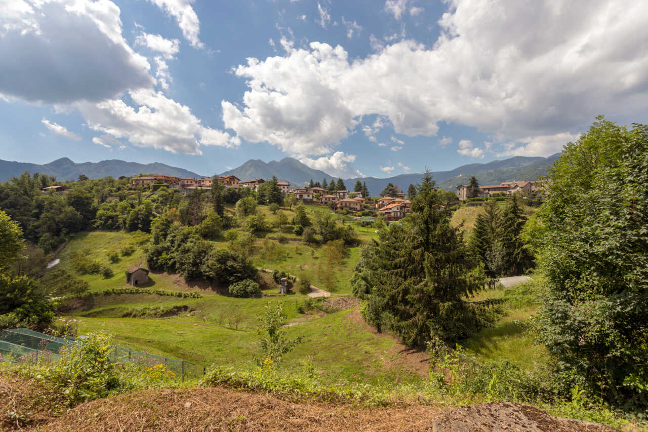 prestigiosa-villa-singola-panoramica-in-vendita-a-santomobono-terme-localita-selino-alta-immobiliare-milano-brianza-casastyle-18