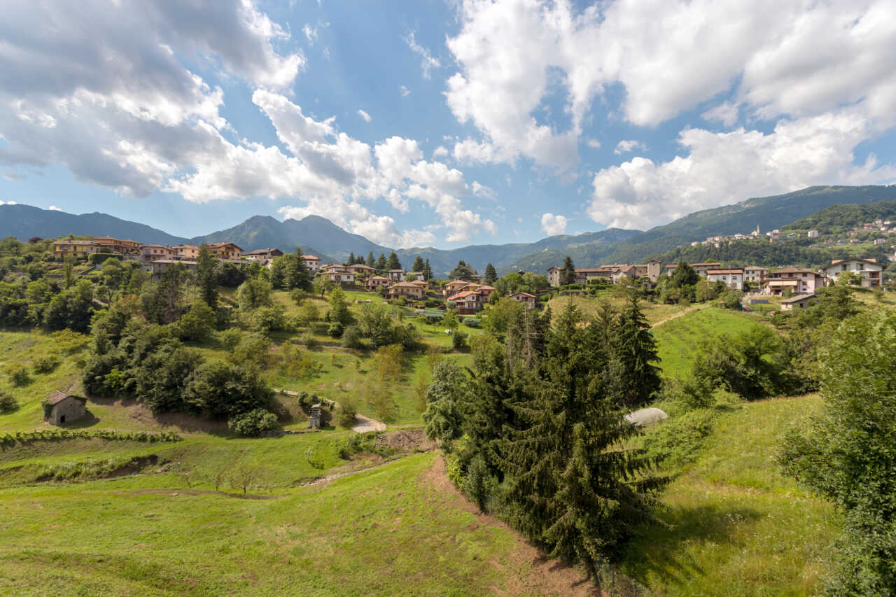 prestigiosa-villa-singola-panoramica-in-vendita-a-santomobono-terme-localita-selino-alta-immobiliare-milano-brianza-casastyle-27
