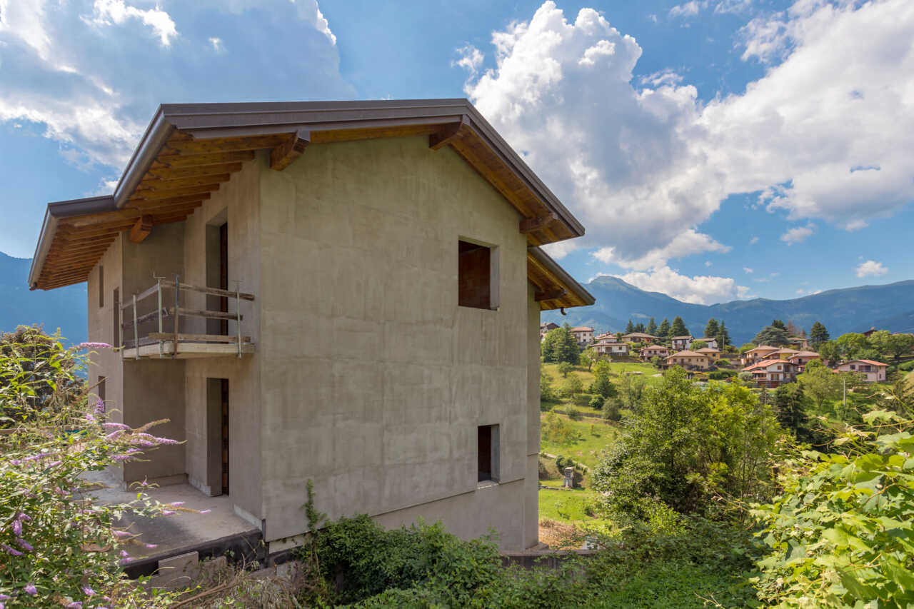 prestigiosa-villa-singola-panoramica-in-vendita-a-santomobono-terme-localita-selino-alta-immobiliare-milano-brianza-casastyle-3