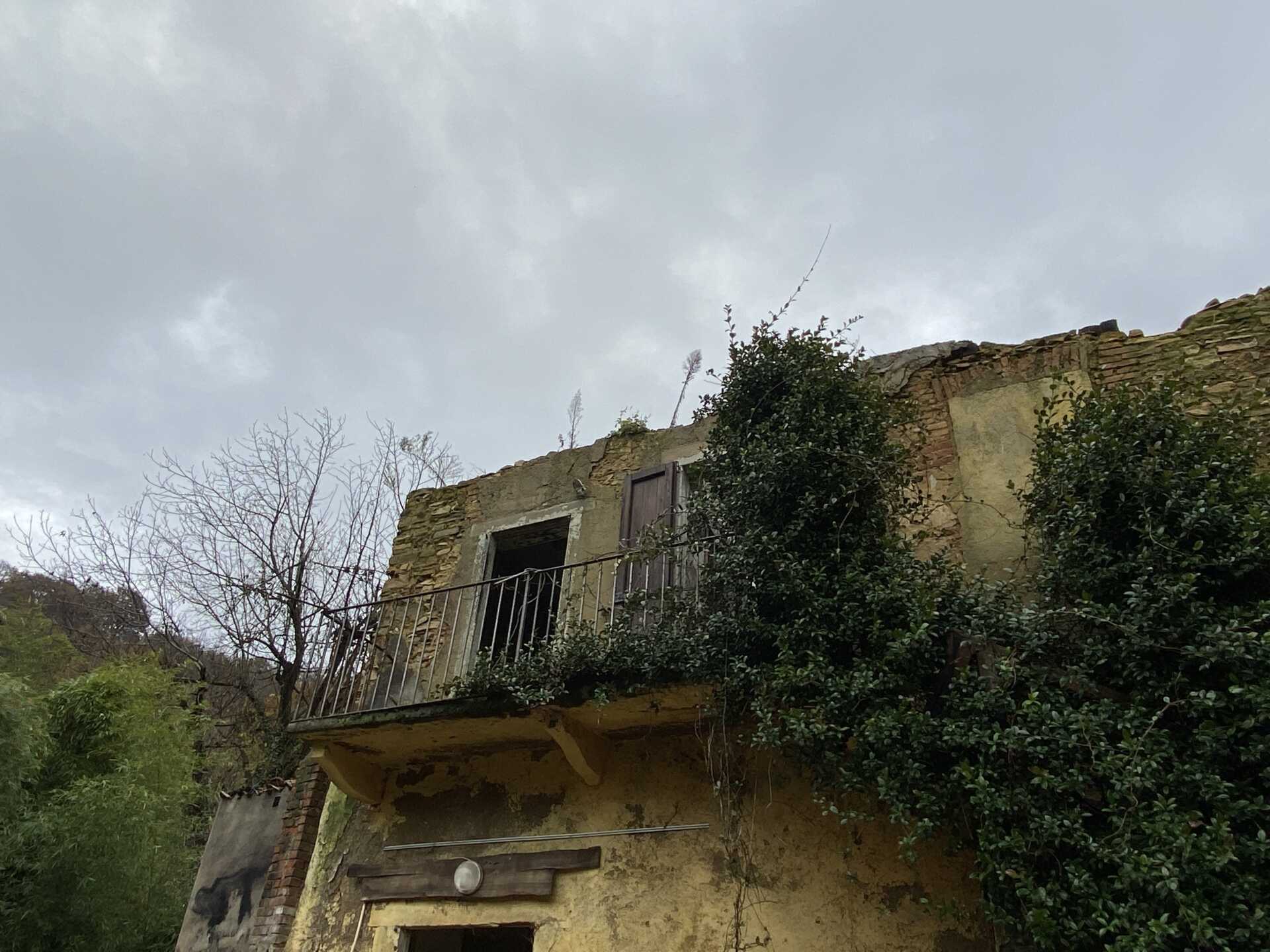 rustici-da-ristrutturare-in-vendita-a-missaglia-4