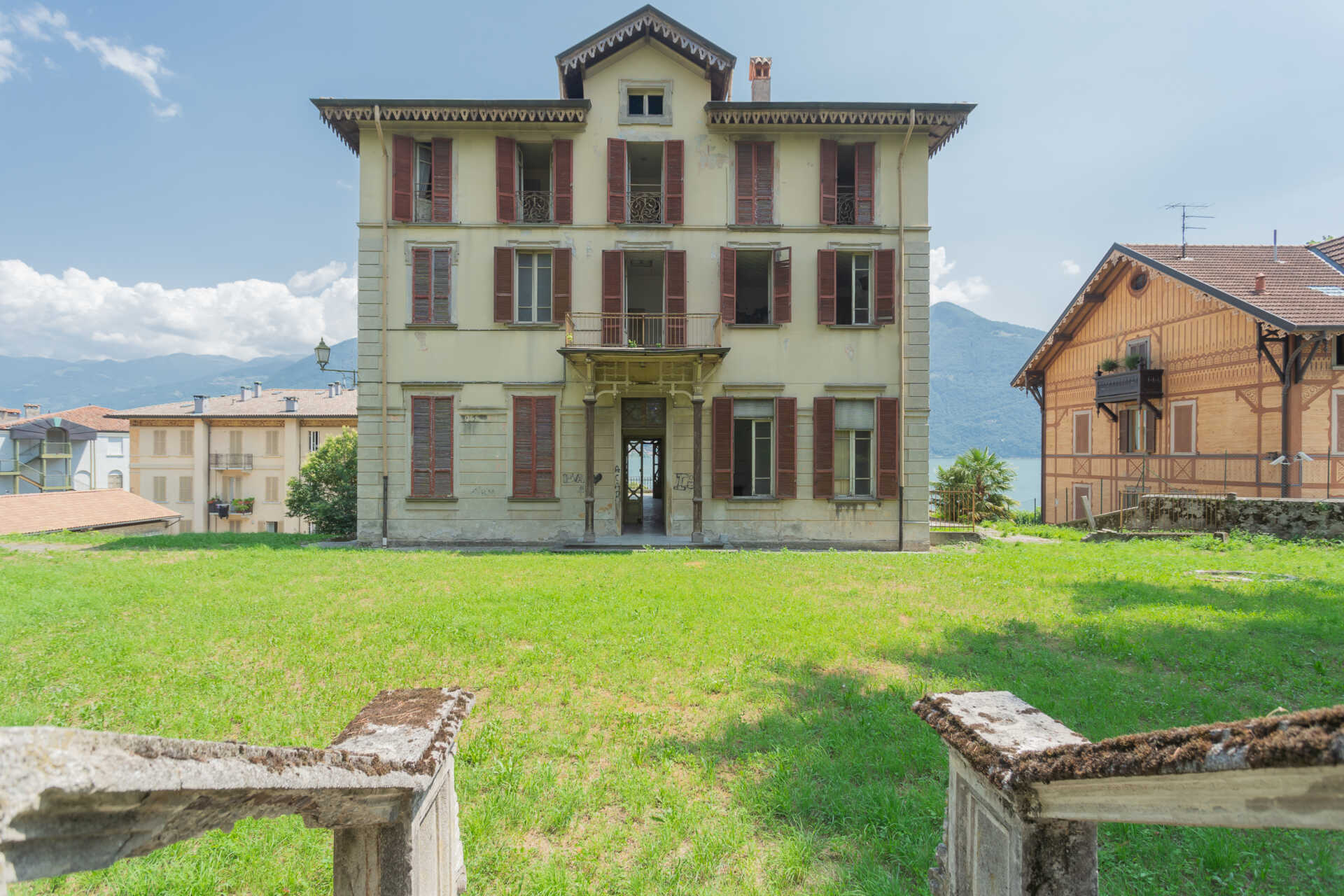 villa-in-vendita-a-lovere-sul-lago-diseo-casastyle-immobiliare-milano-brianza-9