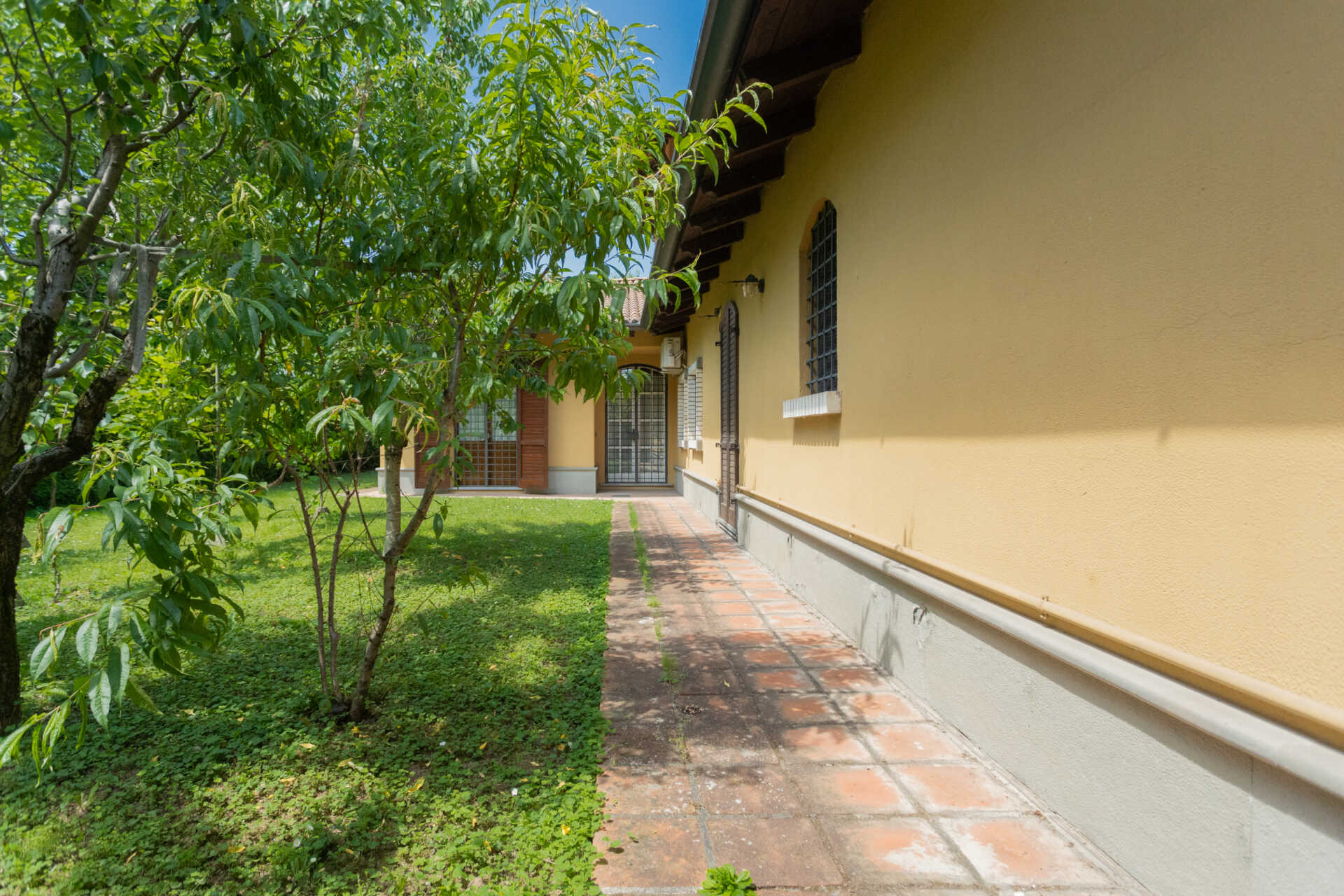 villa-in-vendita-a-vaprio-dadda-2-1
