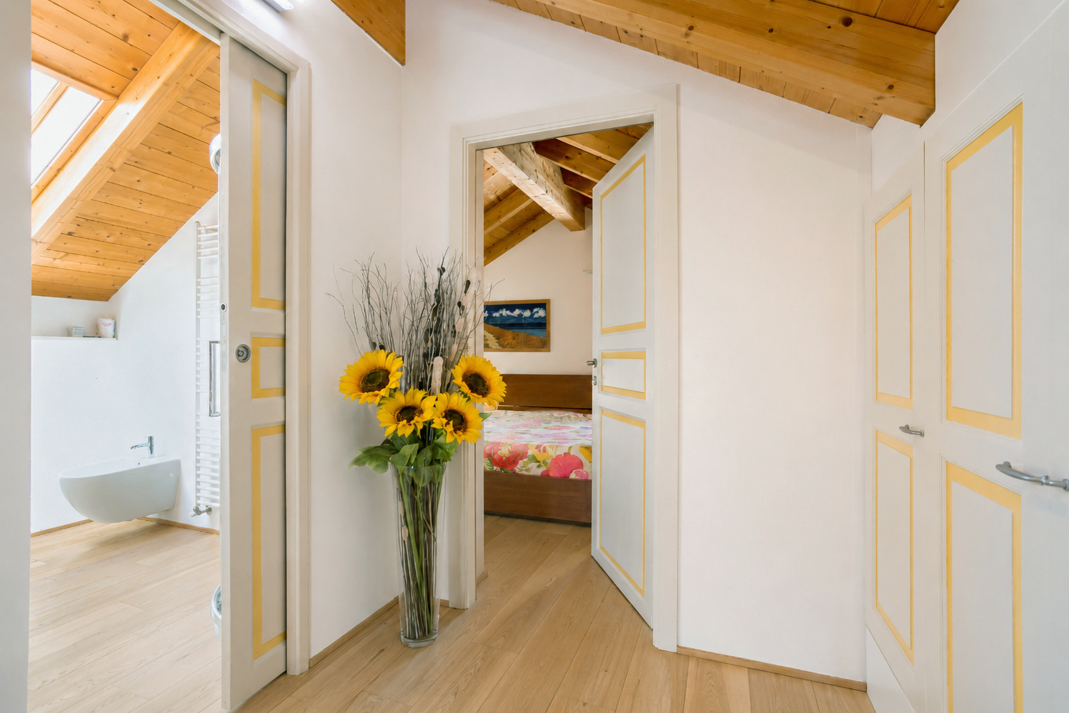 Villa con due abitazioni indipendenti e vista panoramica a Robbiate (26)