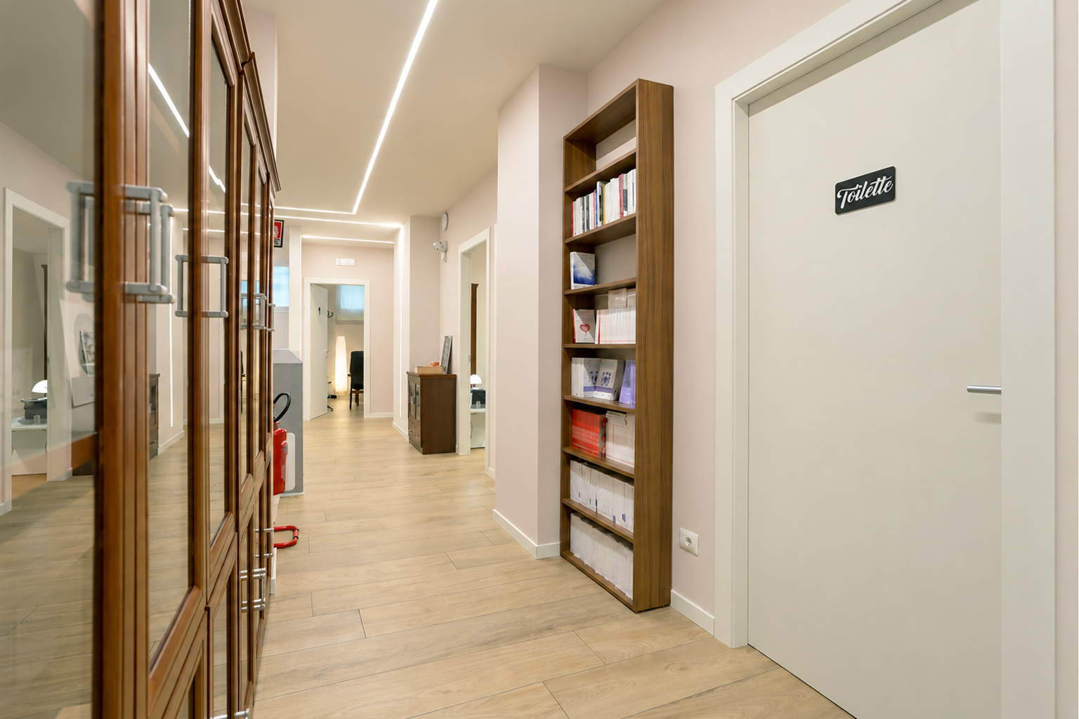 Prestigioso ufficio di rappresentanza nel cuore di Corso Magenta a Milano (21)