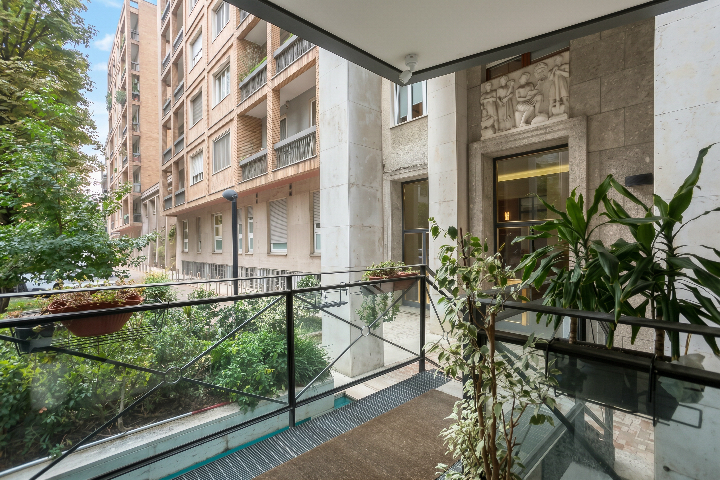 Prestigioso ufficio di rappresentanza nel cuore di Corso Magenta a Milano (25)
