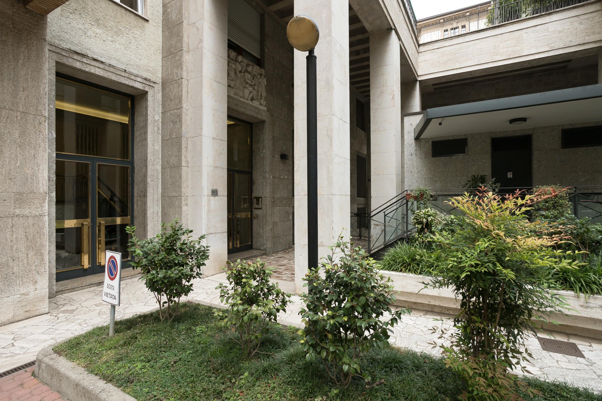 Prestigioso ufficio di rappresentanza nel cuore di Corso Magenta a Milano (27)